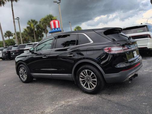 Infinite Black 2020 Lincoln Nautilus Reserve