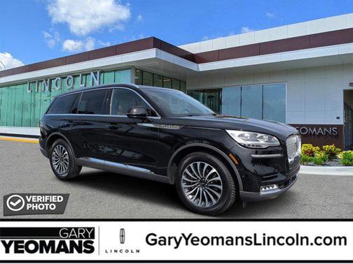 Infinite Black Metallic Clearcoat 2023 Lincoln Aviator Reserve AWD
