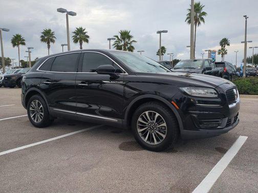 2020 Lincoln Nautilus Reserve