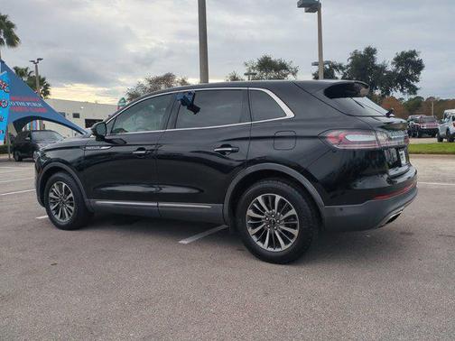 2020 Lincoln Nautilus Reserve