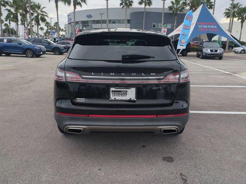 2020 Lincoln Nautilus Reserve