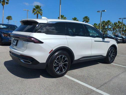 2025 Lincoln Nautilus Premiere