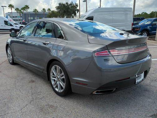 2014 Lincoln MKZ Base