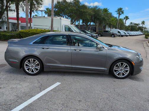 2014 Lincoln MKZ Base
