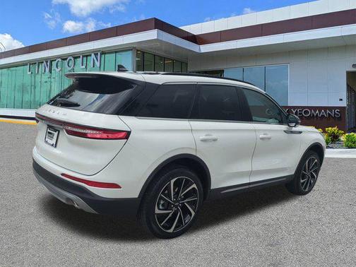 2025 Lincoln Corsair Reserve