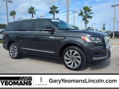 2023 Lincoln Navigator Reserve