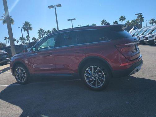 2026 Lincoln Corsair Premiere