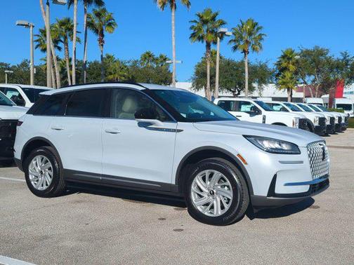 2026 Lincoln Corsair Premiere