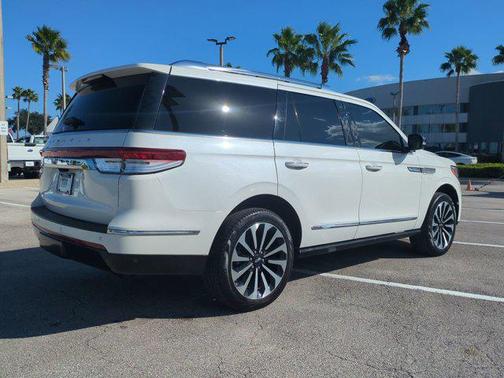 2023 Lincoln Navigator Reserve