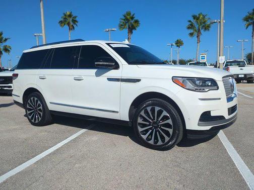 2023 Lincoln Navigator Reserve