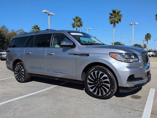 2024 Lincoln Navigator Black Label