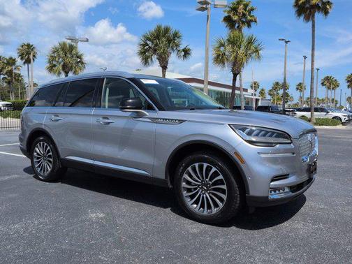 Silver Radiance 2021 Lincoln Aviator Reserve AWD
