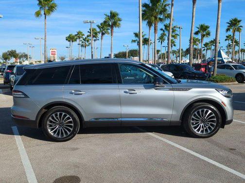 Silver Radiance 2021 Lincoln Aviator Reserve AWD
