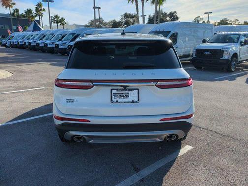 2026 Lincoln Corsair Premiere