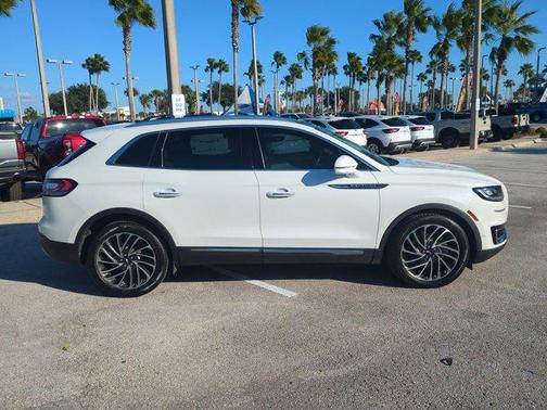 2020 Lincoln Nautilus Reserve