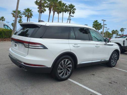 2025 Lincoln Aviator Premiere