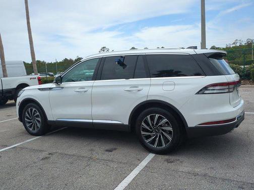 2025 Lincoln Aviator Premiere