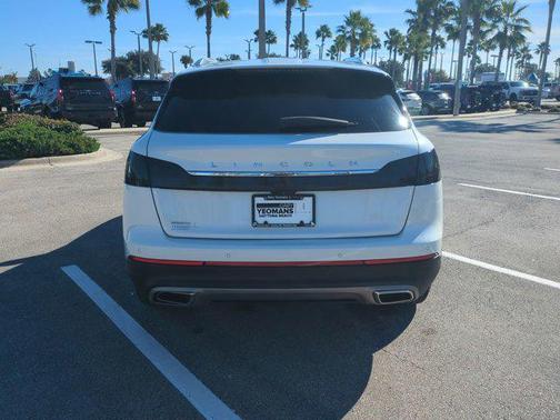 2023 Lincoln Nautilus Standard