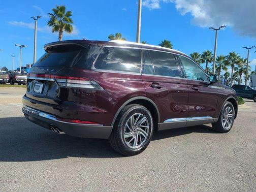 2023 Lincoln Aviator Standard AWD