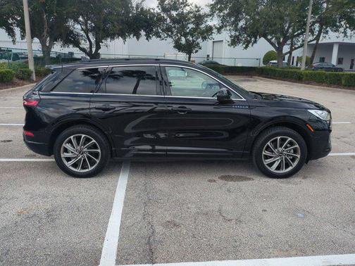 2025 Lincoln Corsair Grand Touring