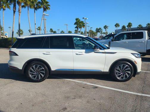 2026 Lincoln Aviator Premiere
