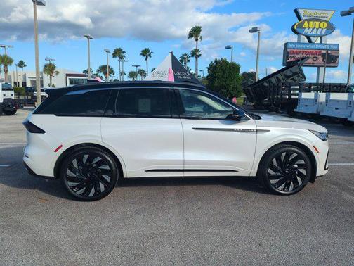 2026 Lincoln Nautilus Black Label