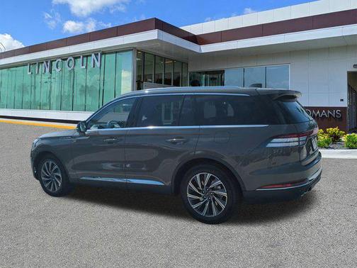 2025 Lincoln Aviator Premiere