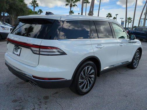 2025 Lincoln Aviator Premiere
