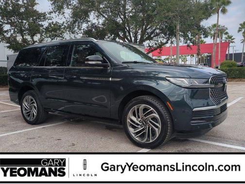 2025 Lincoln Navigator Reserve