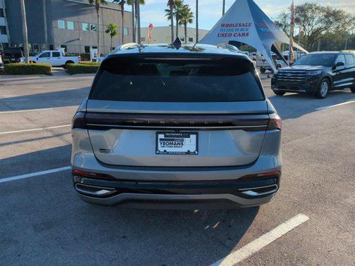 2024 Lincoln Nautilus Reserve