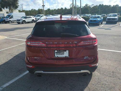 2015 Lincoln MKC Base