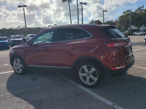 2015 Lincoln MKC Base
