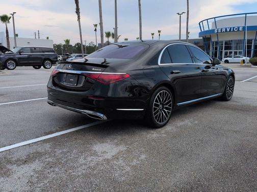Obsidian Black 2021 Mercedes-Benz S-Class 4MATIC