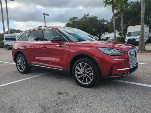 2025 Lincoln Corsair Premiere