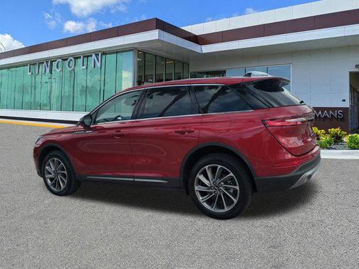 2025 Lincoln Corsair Premiere