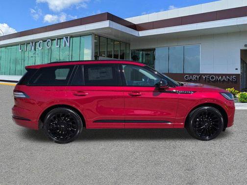 Red Carpet Metallic Tinted Clearcoat 2026 Lincoln Aviator Reserve