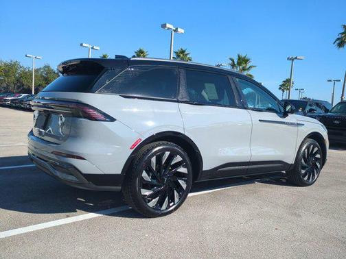 2026 Lincoln Nautilus Reserve