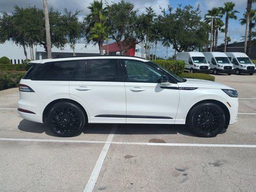 2025 Lincoln Aviator Reserve