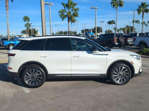 2026 Lincoln Corsair Reserve