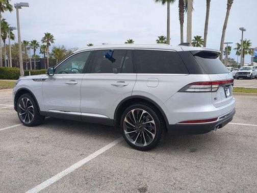 2025 Lincoln Aviator Reserve AWD