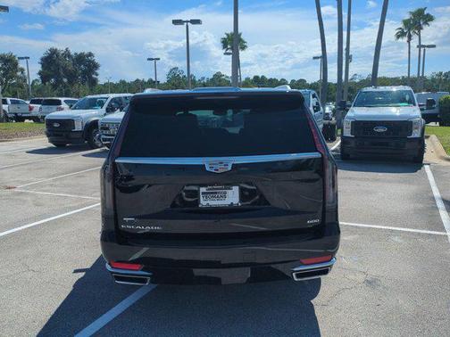 2023 Cadillac Escalade Premium Luxury Platinum