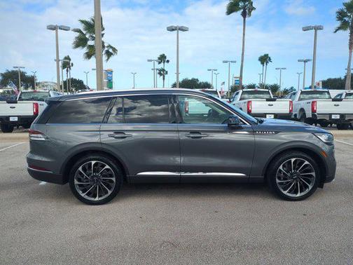 2023 Lincoln Aviator Reserve AWD