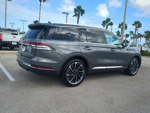 2023 Lincoln Aviator Reserve AWD