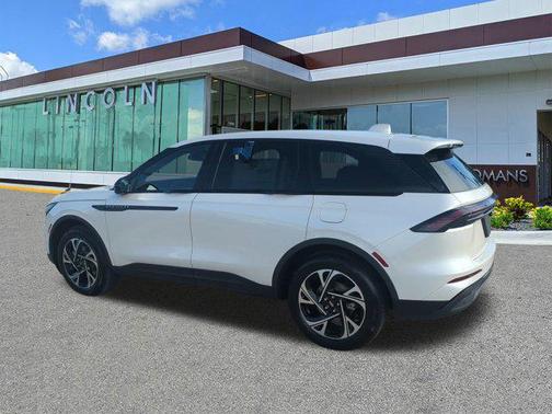 2025 Lincoln Nautilus Premiere