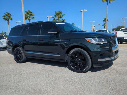 2023 Lincoln Navigator Black Label