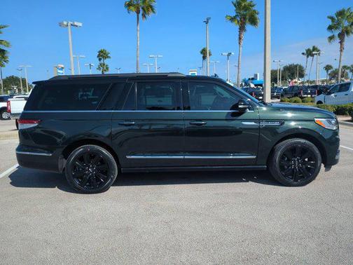 2023 Lincoln Navigator Black Label
