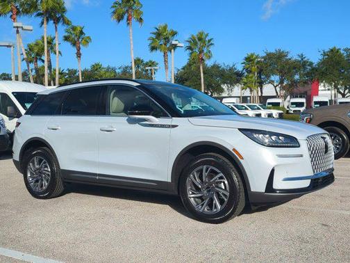 2026 Lincoln Corsair Premiere