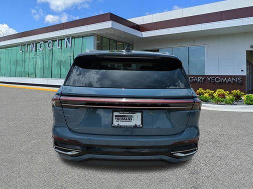 2025 Lincoln Nautilus Black Label