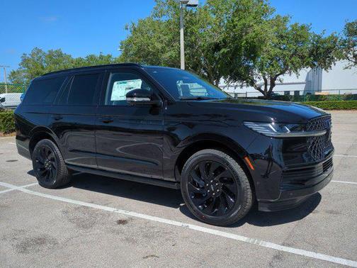 2025 Lincoln Navigator Reserve