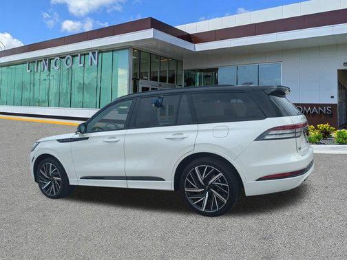 2025 Lincoln Aviator Black Label AWD